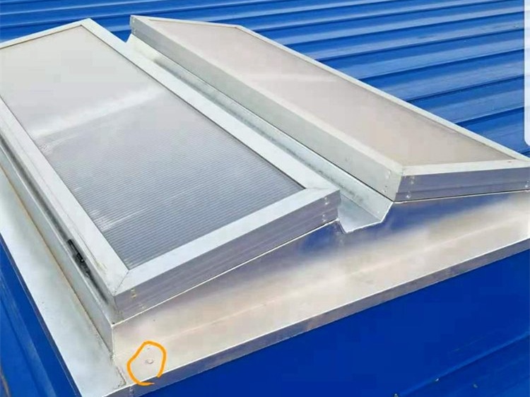 屋頂排煙天窗